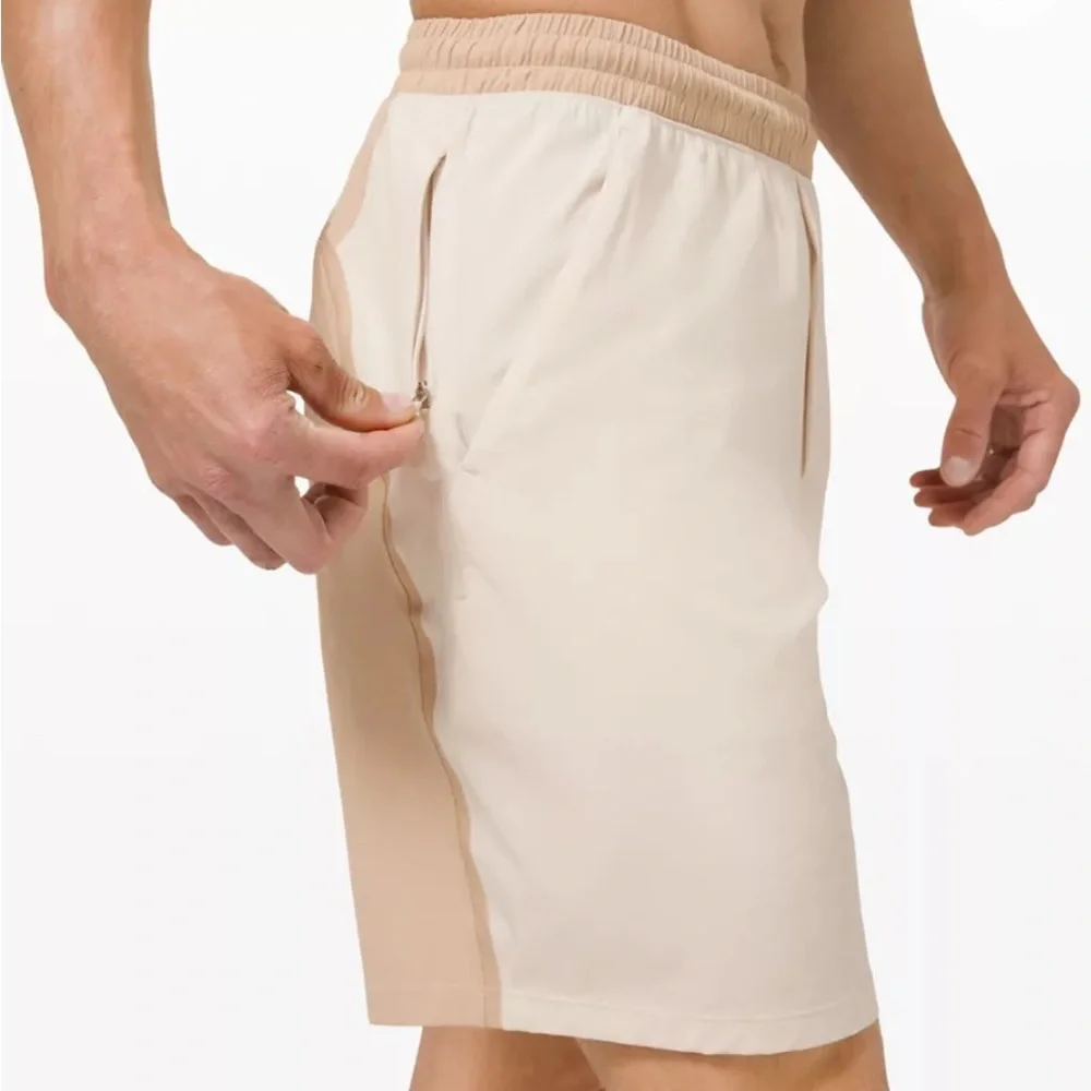 Lululemon Pace Breaker Shorts Size Medium - Picture 3 of 9